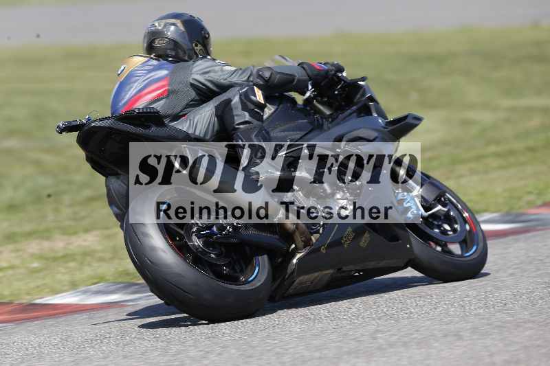 /44 09.08.2025 Plüss Moto Sport ADR/Freies Fahren/85